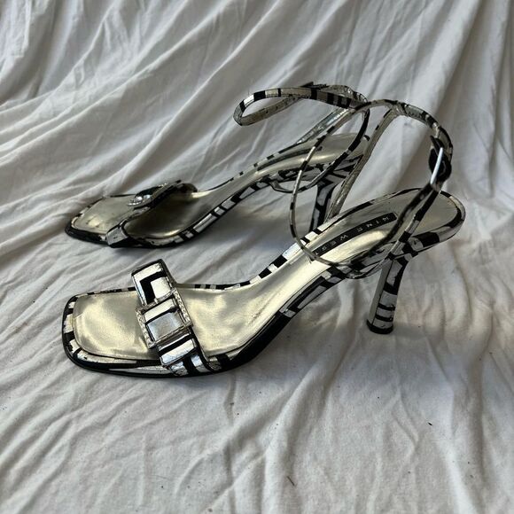 Nine West Yess Silver and Black Ankle Strap Heel Sandals - 9M - Picture 1 of 5